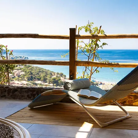 Casa Mare Blu بيت للعطل Geremèas